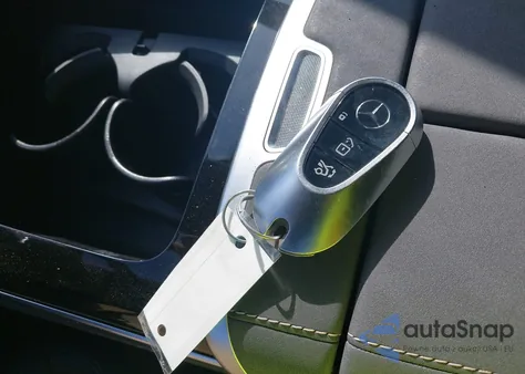 2022 Mercedes-Benz Eqs 450+ z USA, uszkodzony, nr VIN W1KCG2DBONA003195